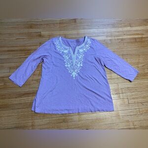 Talbots Women M petite Purple Embroidered 3/4 sleeve Blouse